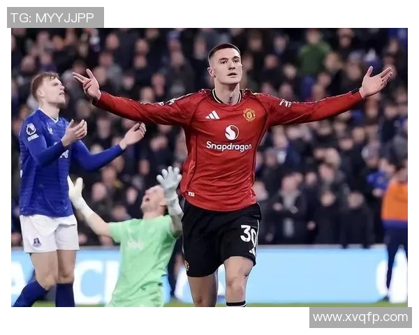 曼联中场核心恢复训练，或将在下轮英超复出